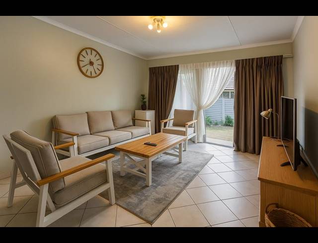 2 BEDROOM TOWNHOUSE FOR SALE IN HIGHVELD